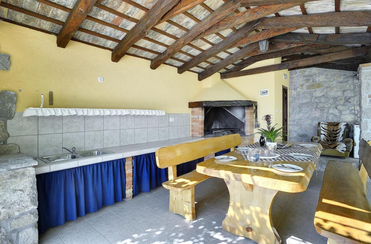 Villa Bella Lupoglav  Esterno foto